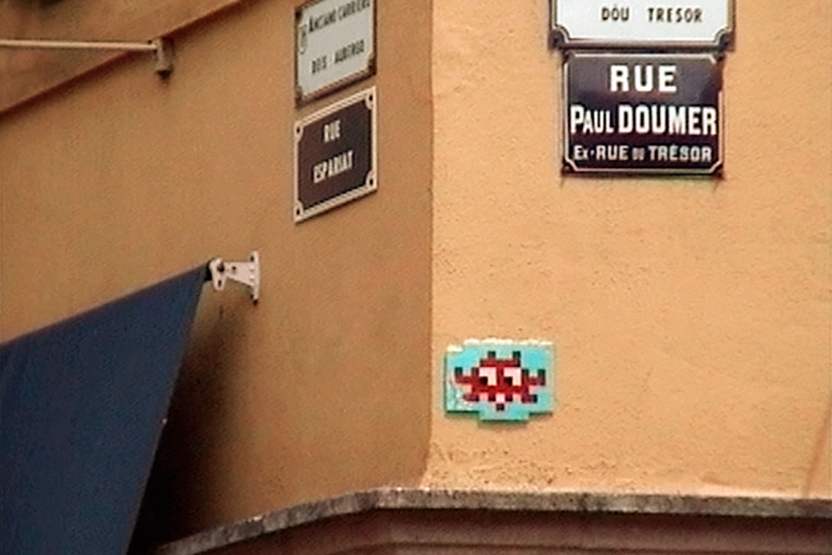 Invader - Background image