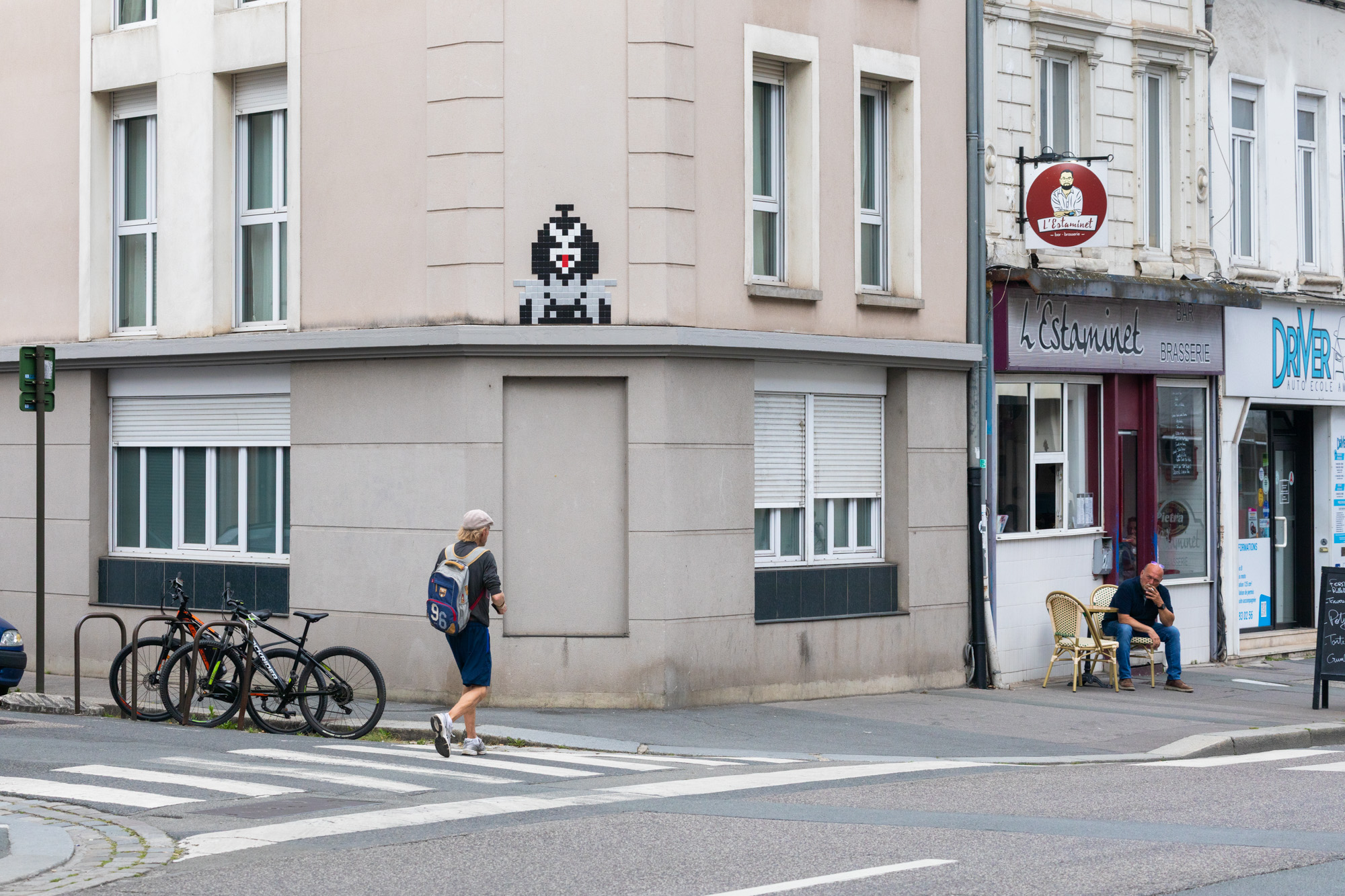 Invader - Background image