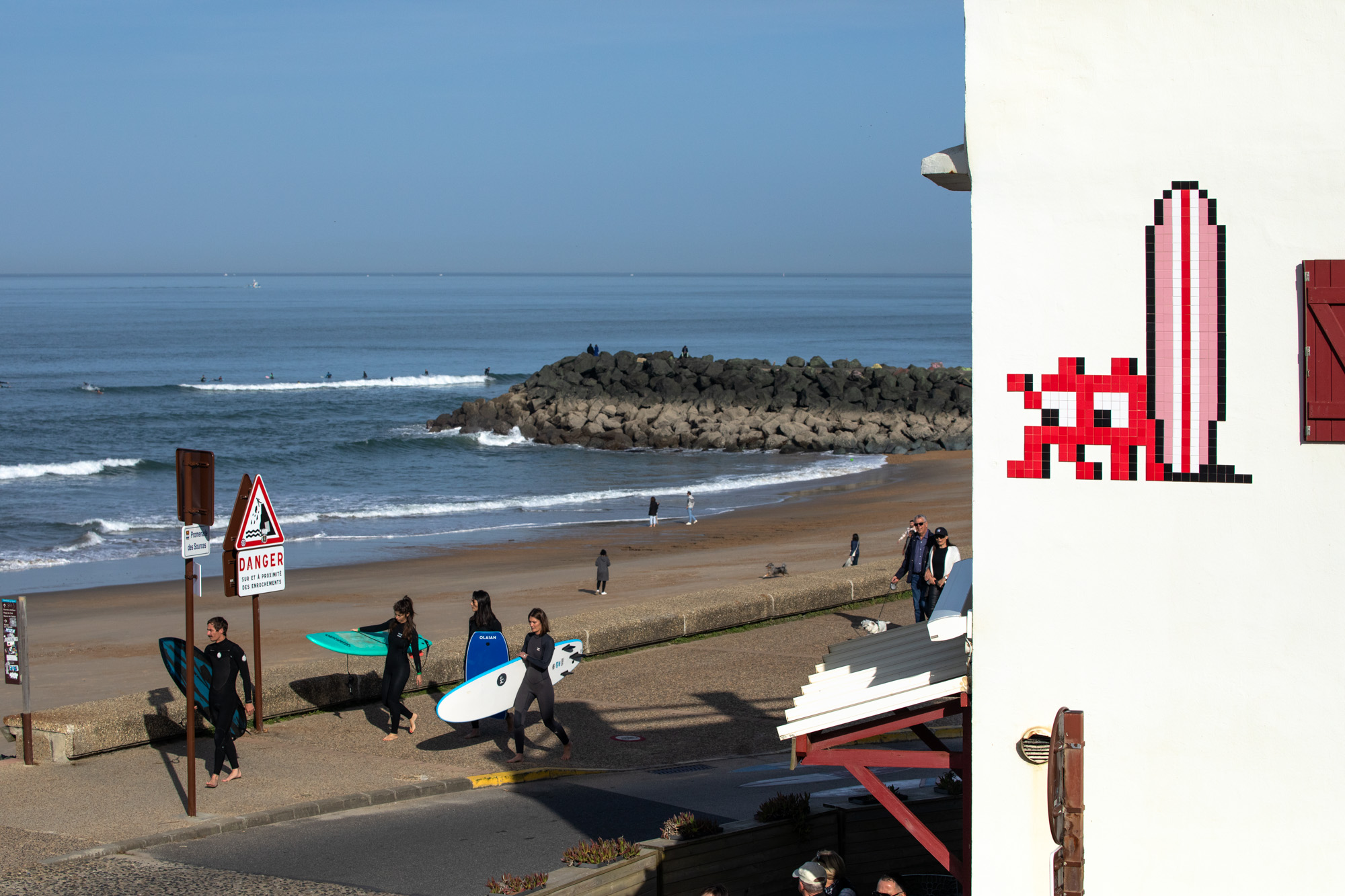 Invader - Background image