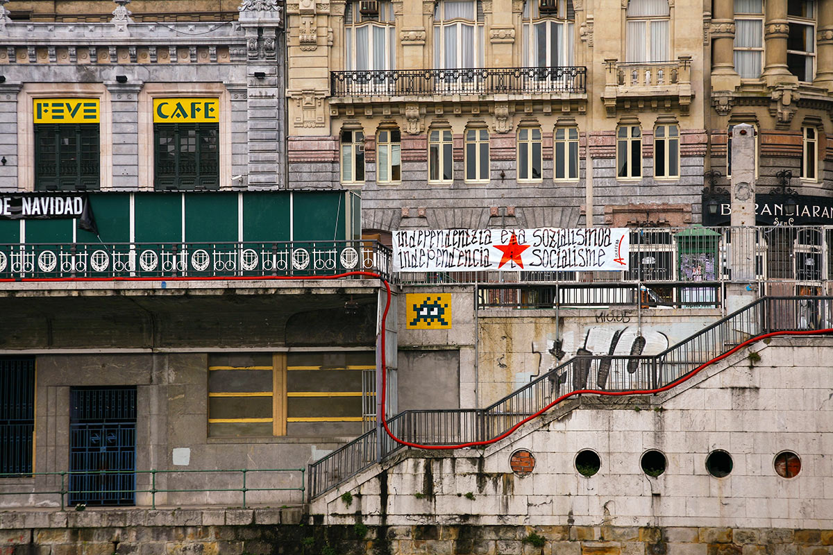Image de fond - Invader