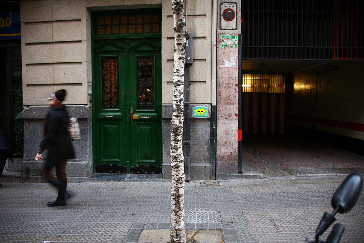 Invader - Background image