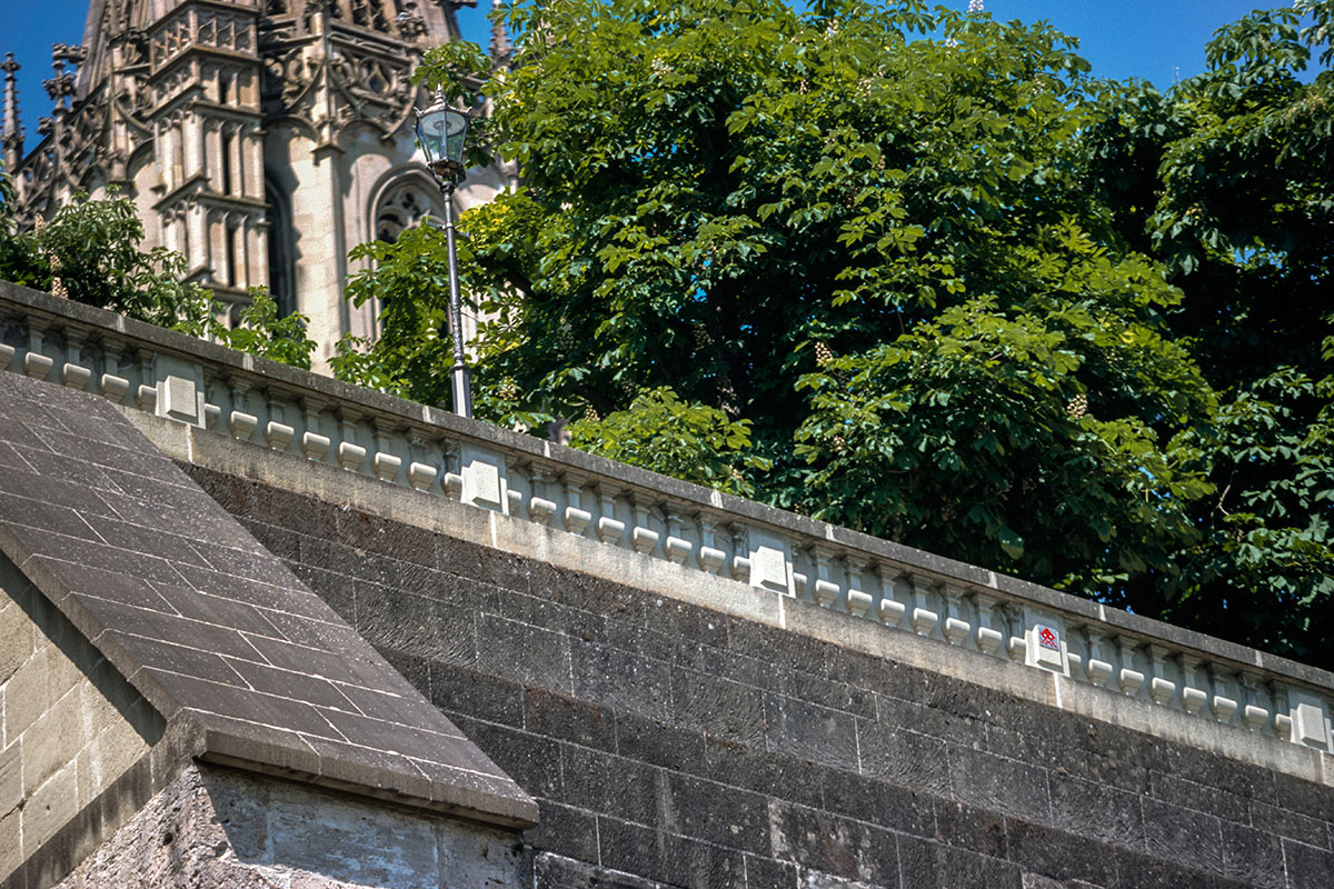 Invader - Background image