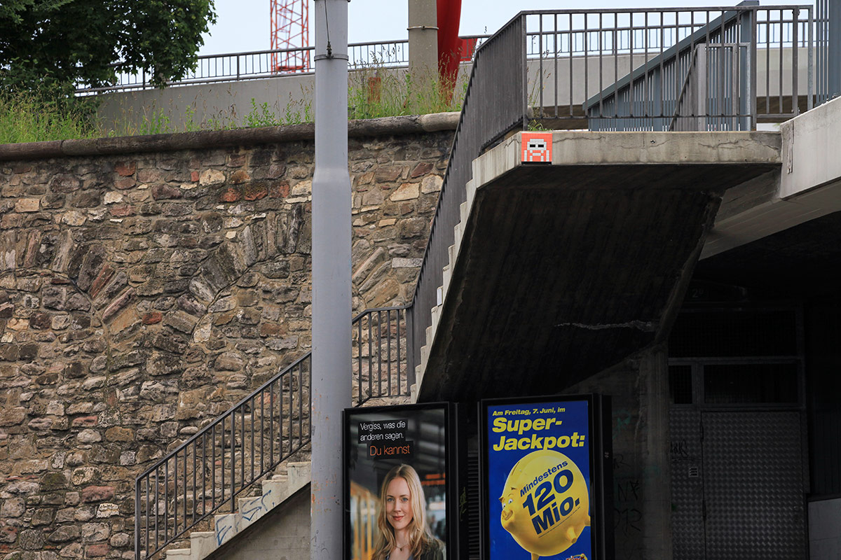 Invader - Background image