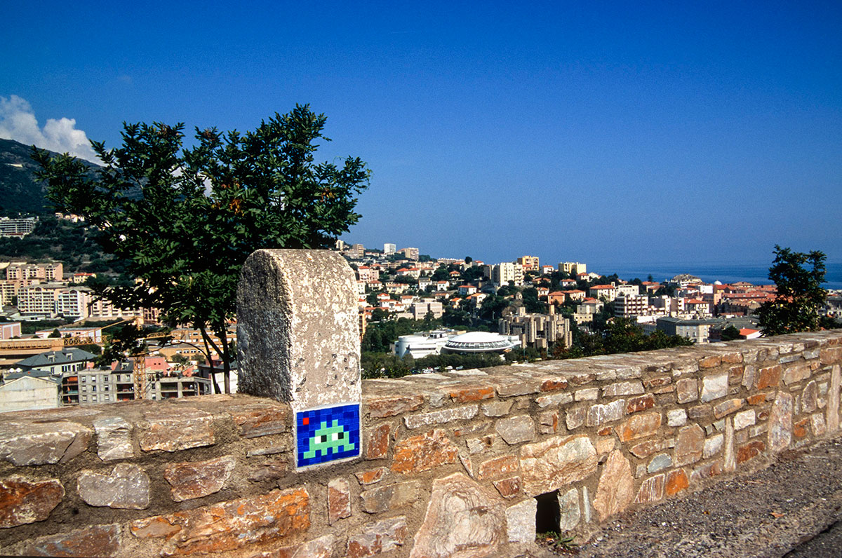 Invader - Background image