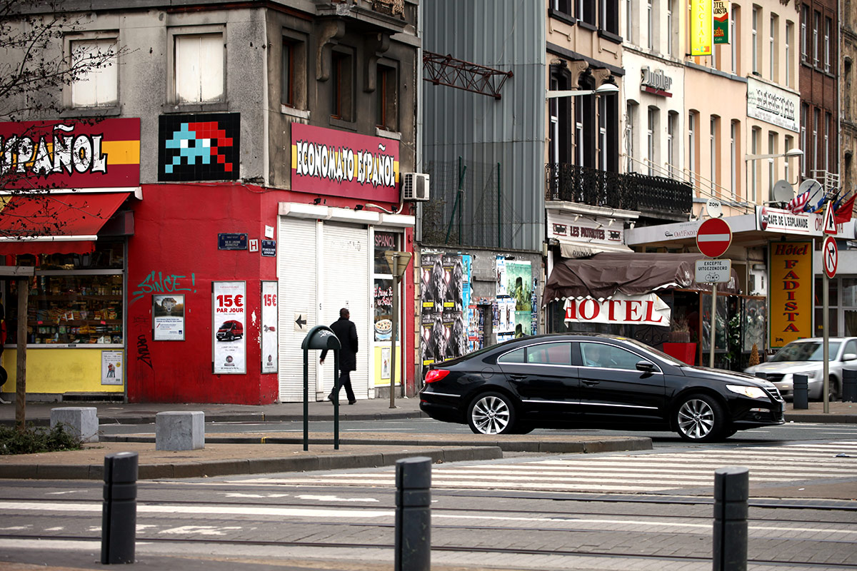 Invader - Background image