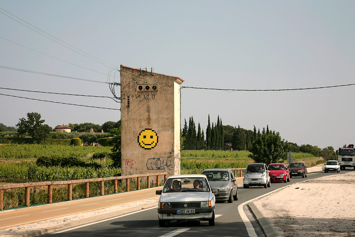 Invader - Background image