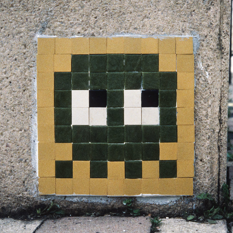 Invader - CLR_02