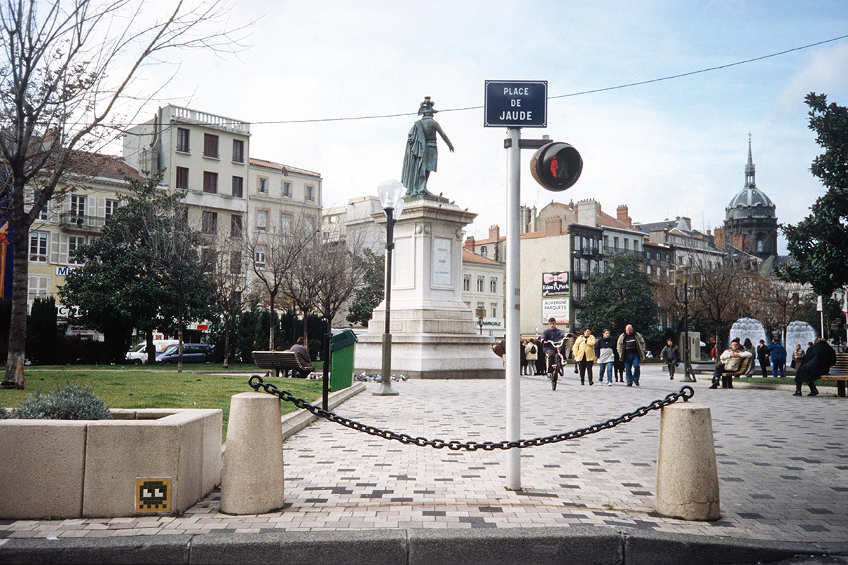 Invader - Background image