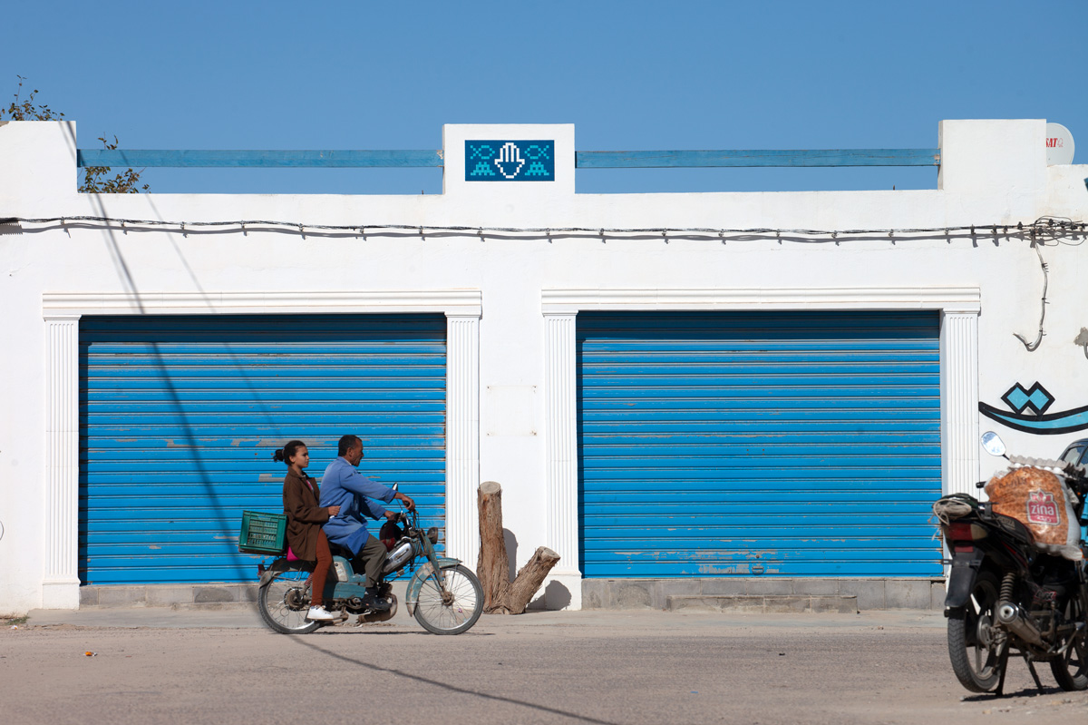 Invader - Background image