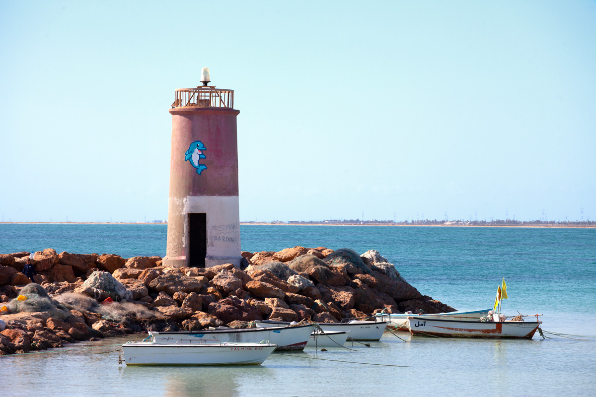 Invader - Background image