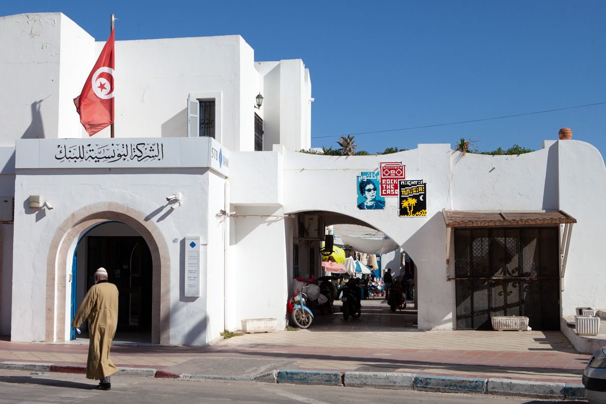 Invader - Background image