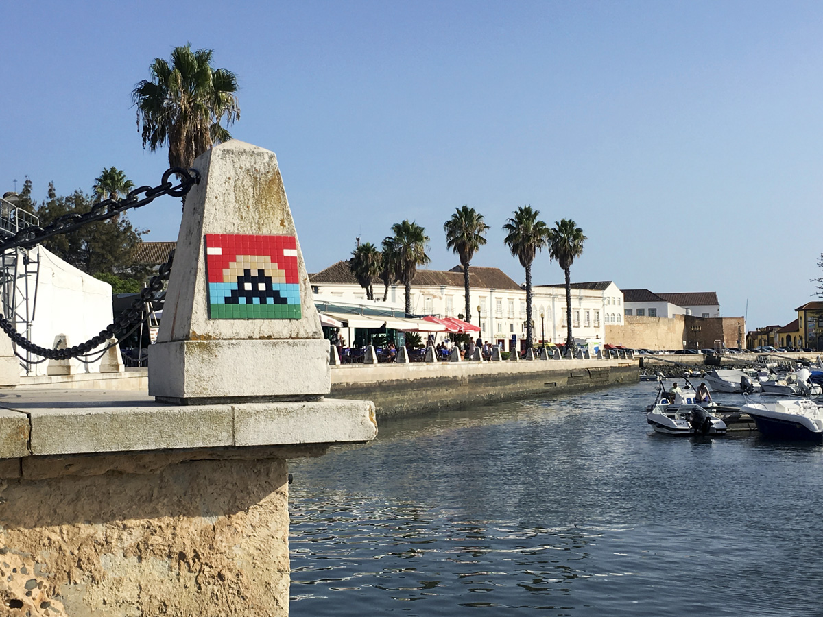 Invader - Background image