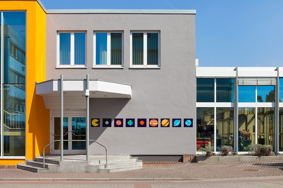 Invader - Background image