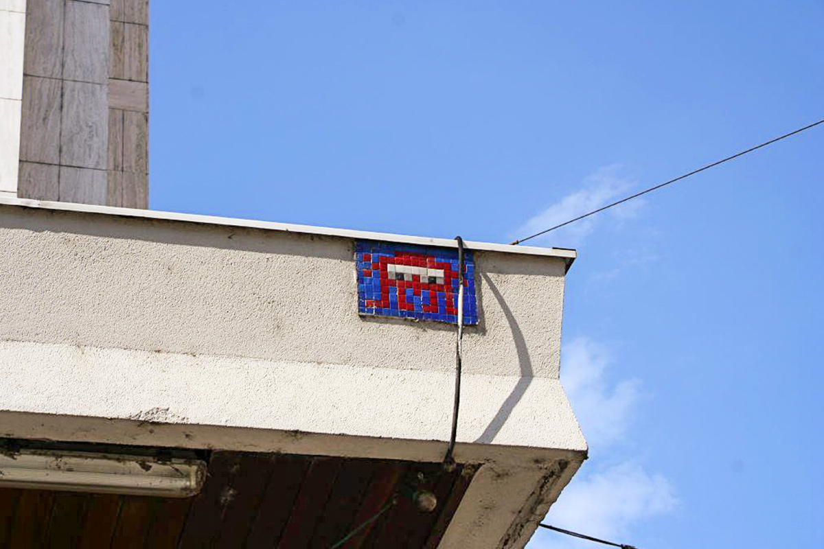 Invader - Background image