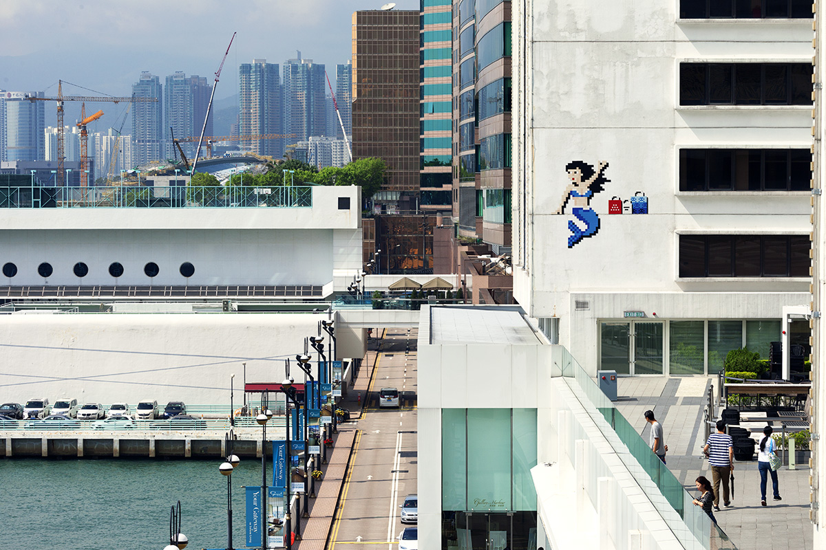 Invader - Background image