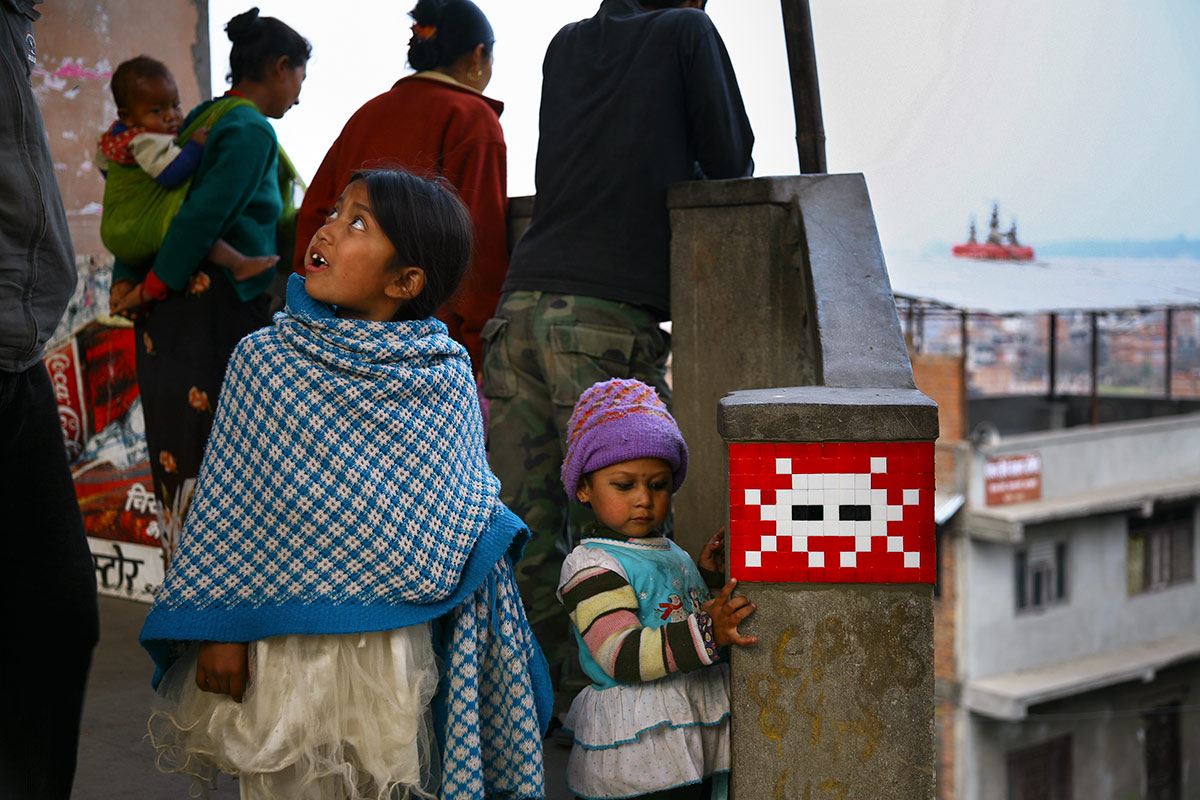 Invader - Background image