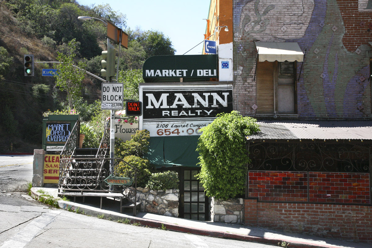 Invader - Background image