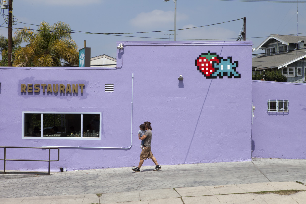 Invader - Background image