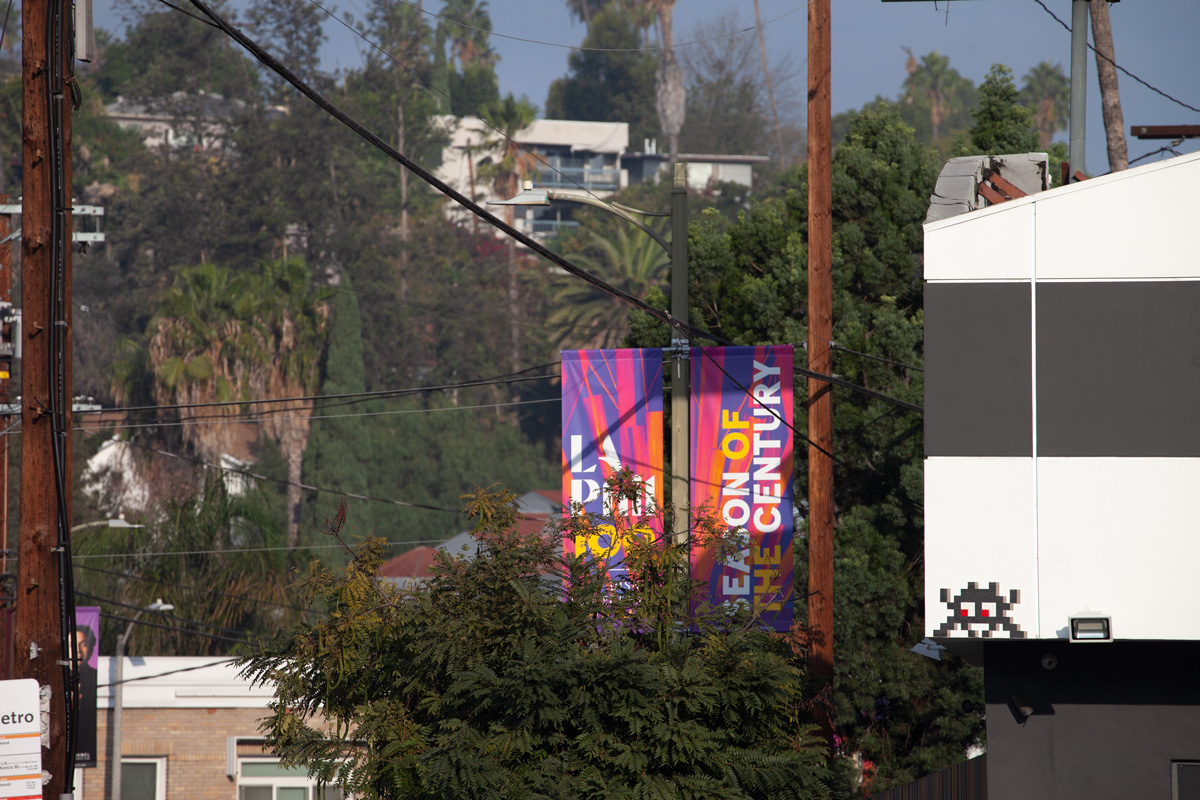 Invader - Background image