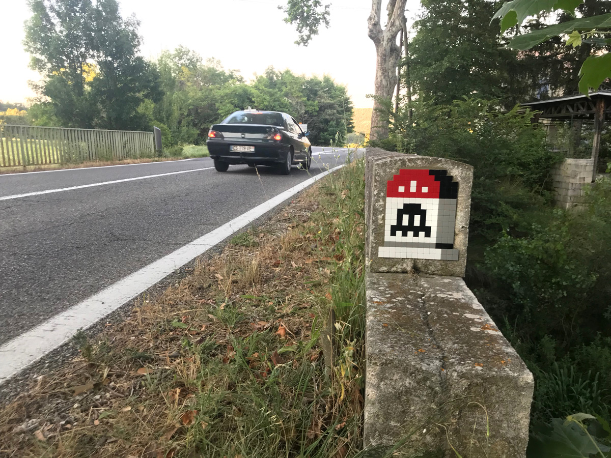 Invader - Background image