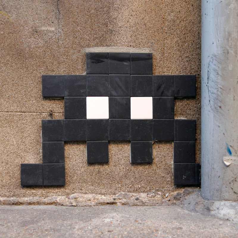Invader - LDN_121