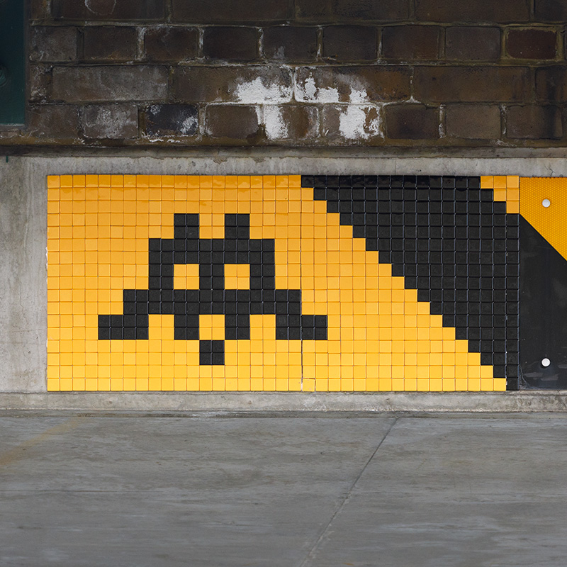 Invader - LDN_157