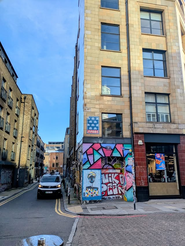 Invader - Background image