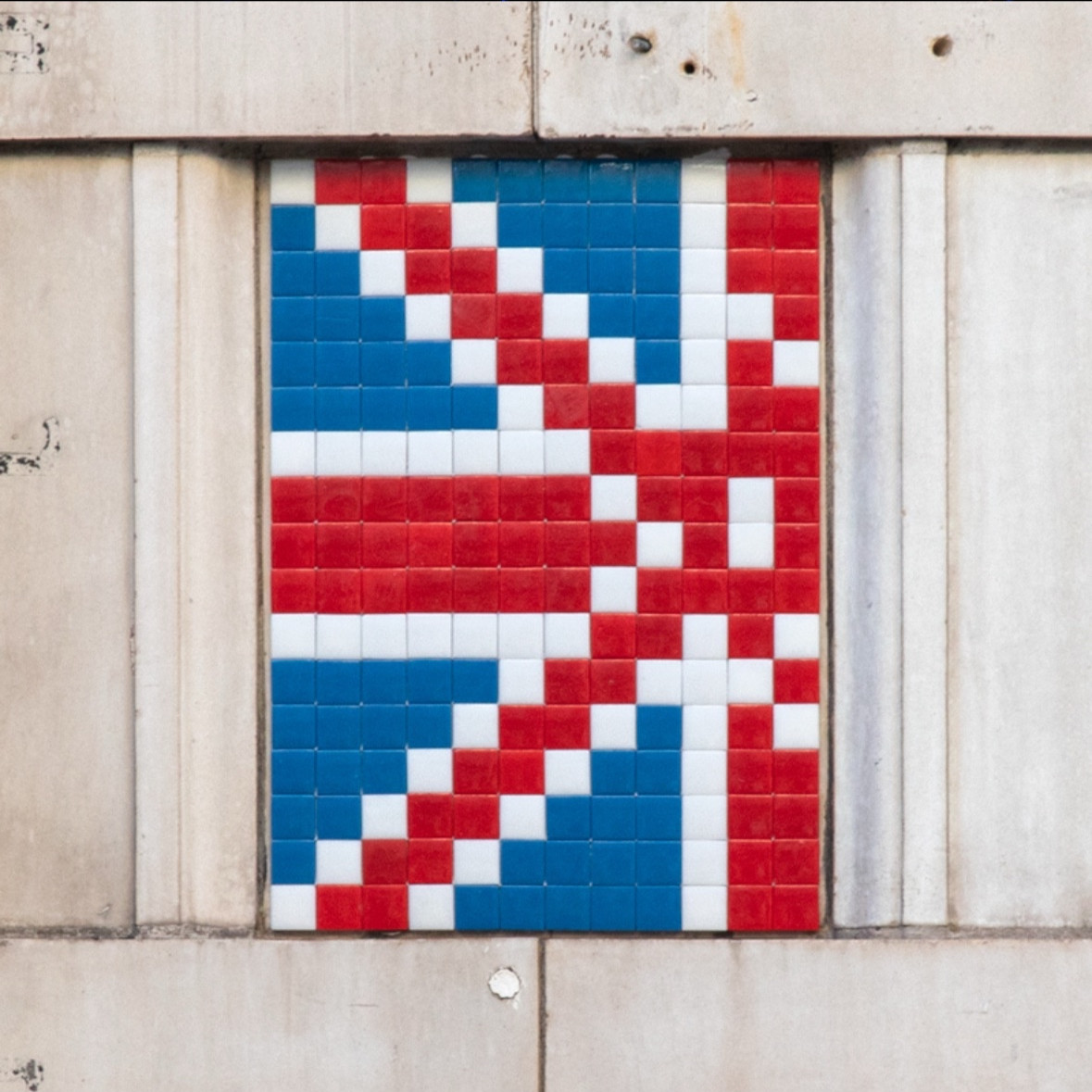 Invader - LDN_192