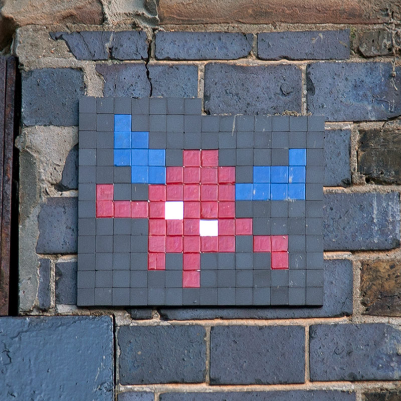 Invader - LDN_56