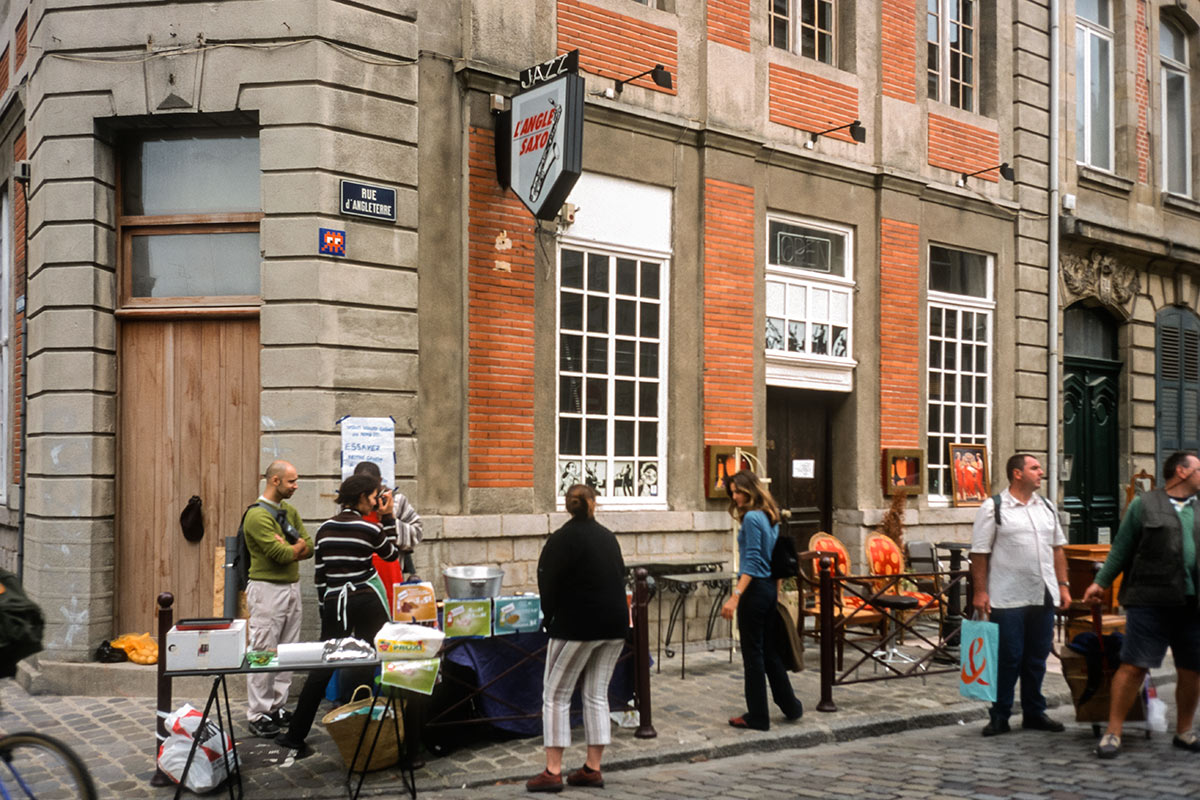 Invader - Background image