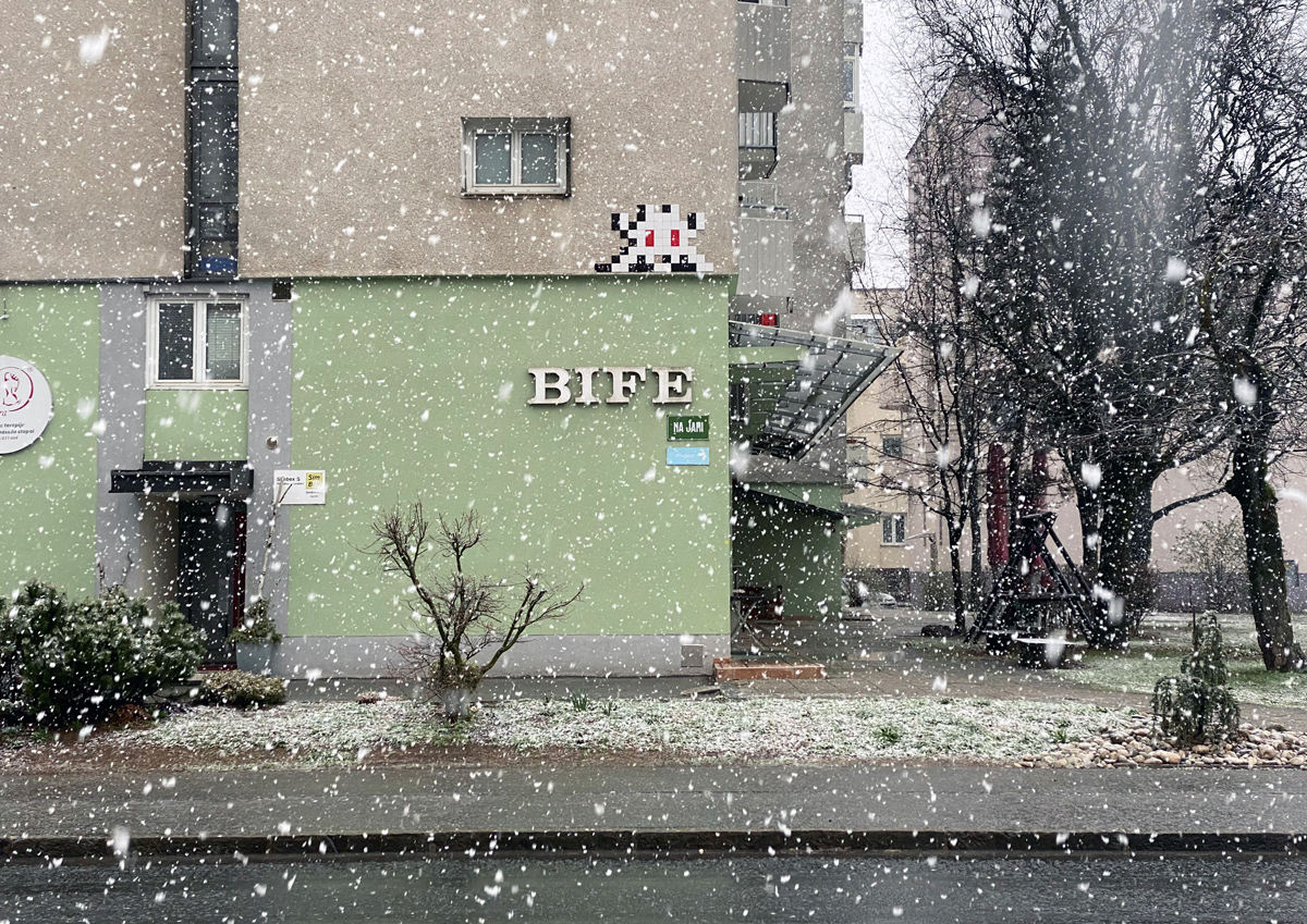Image de fond - Invader
