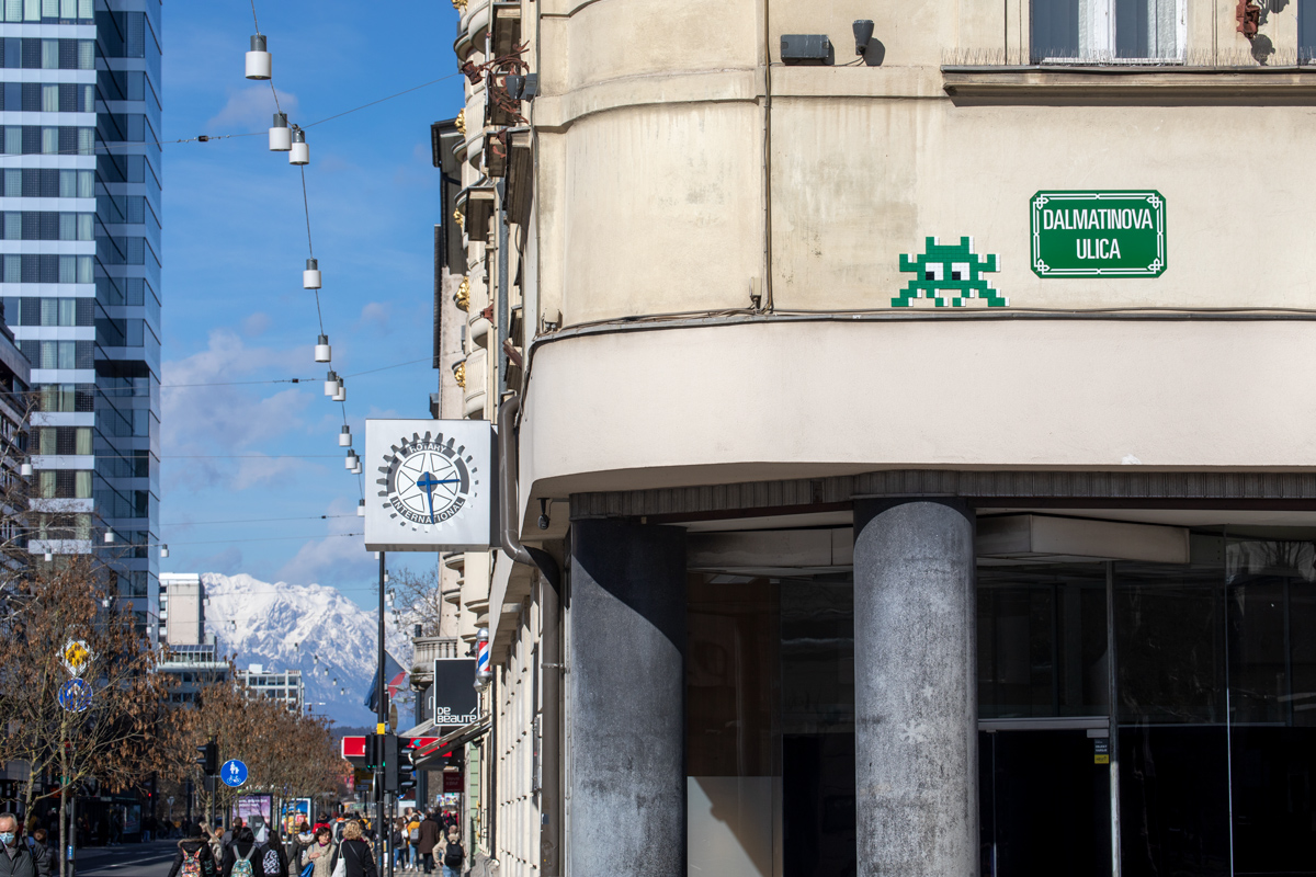 Invader - Background image