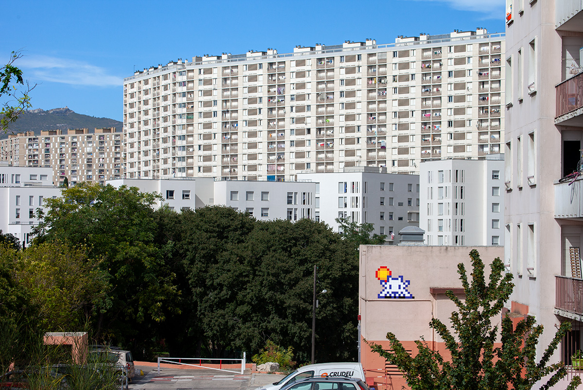 Invader - Background image