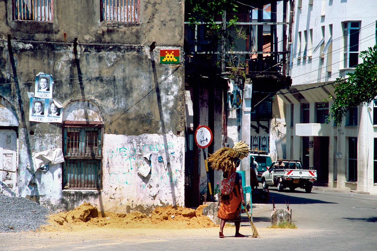 Invader - Background image