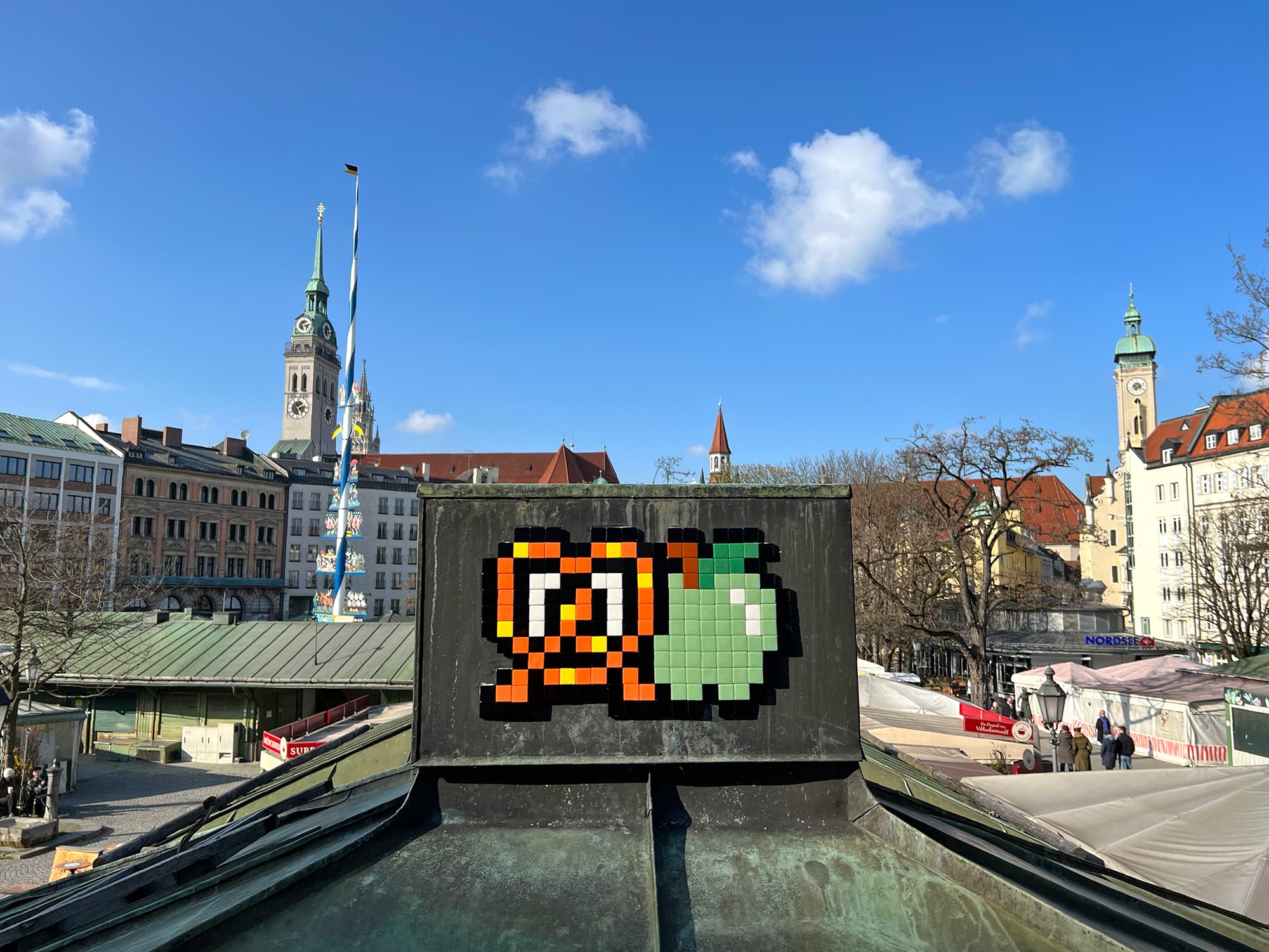 Invader - Background image