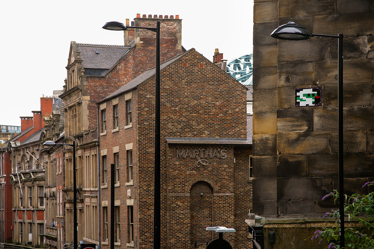 Invader - Background image