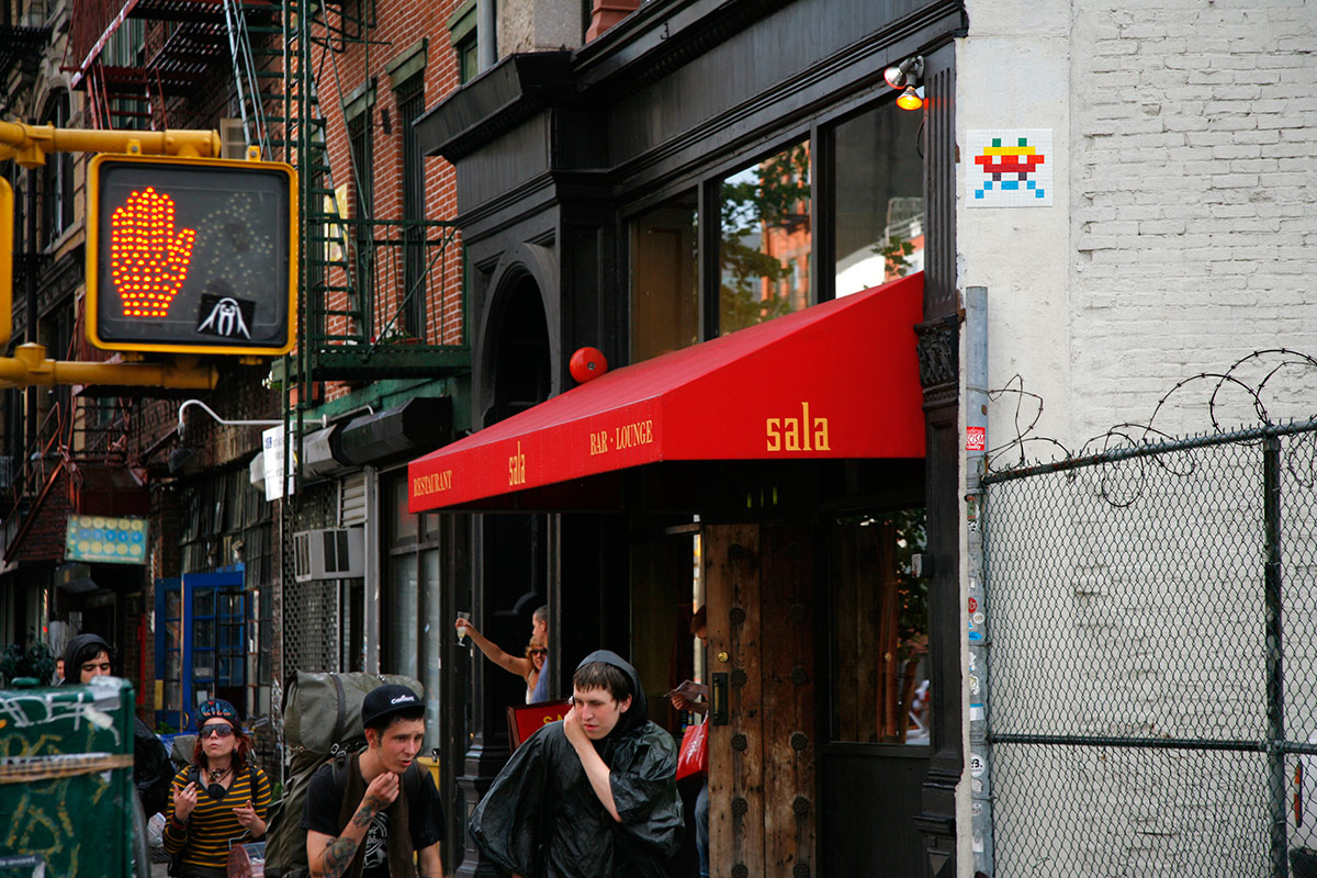 Invader - Background image