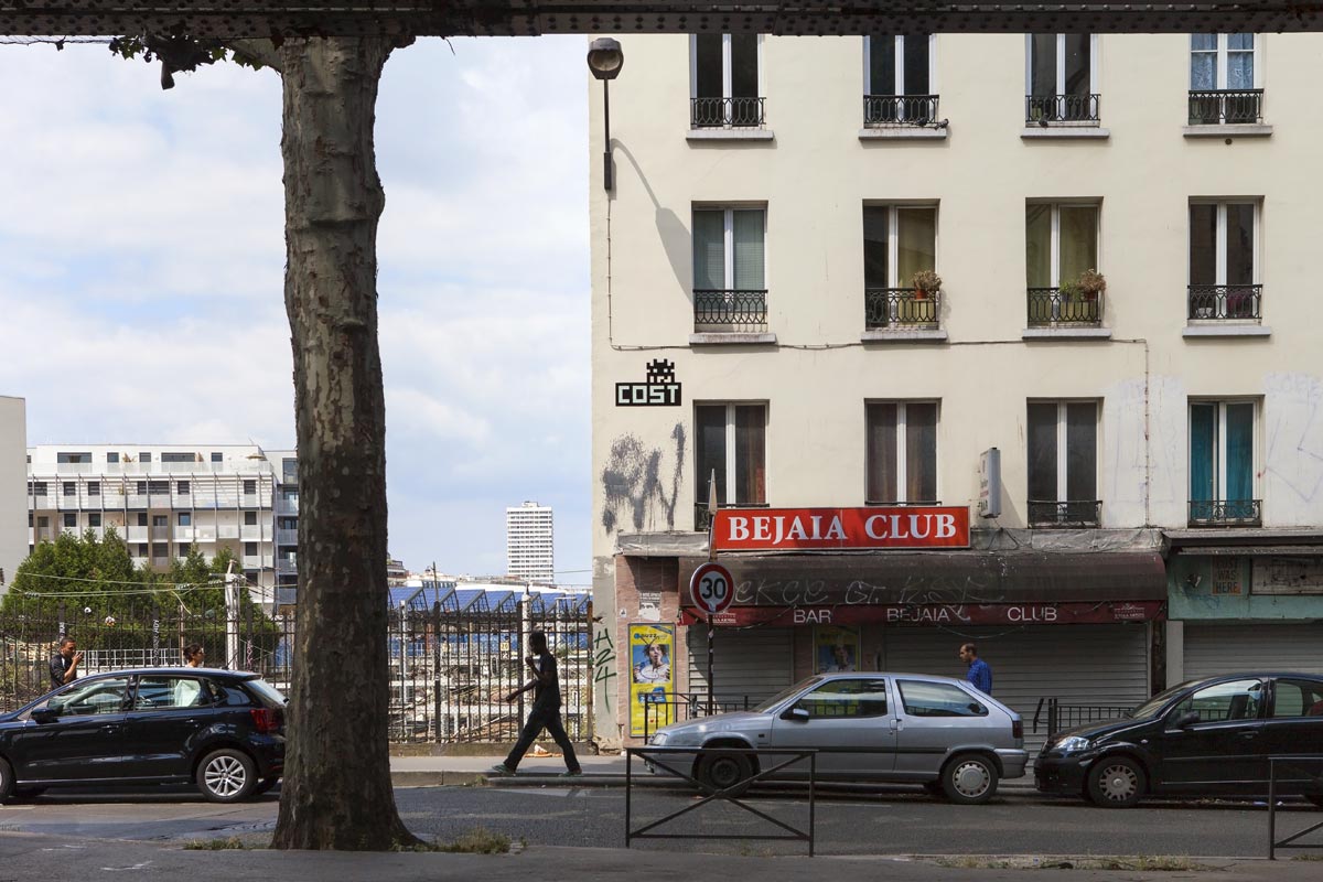 Invader - Background image