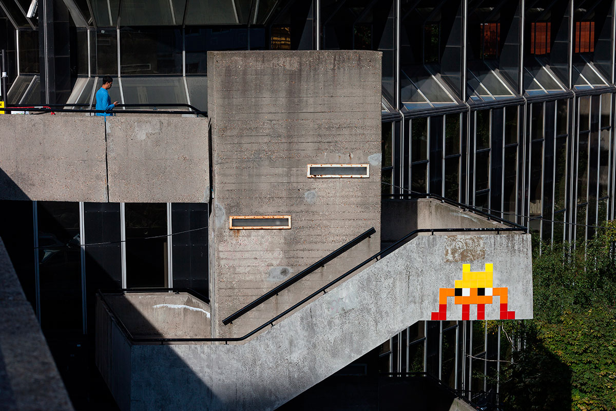 Image de fond - Invader