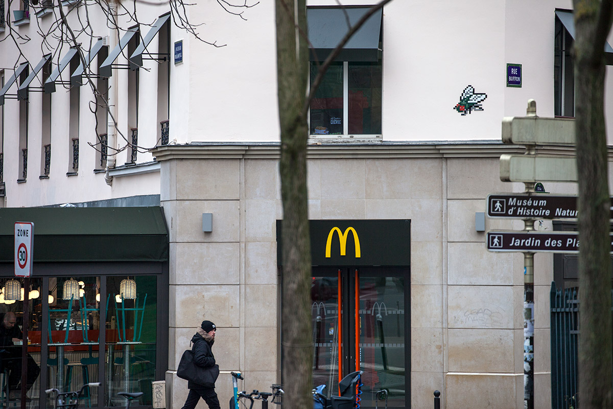 Invader - Background image