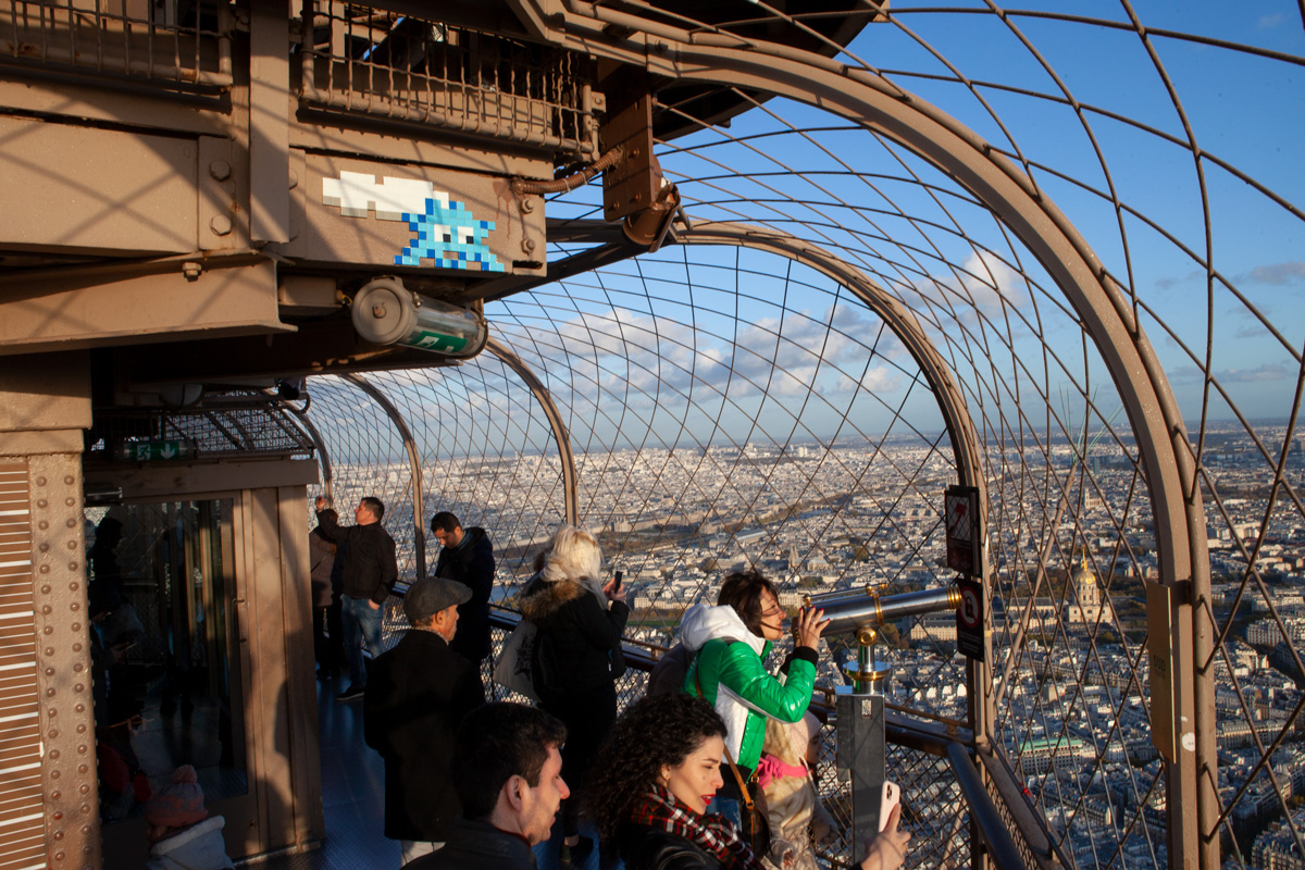 Invader - Background image