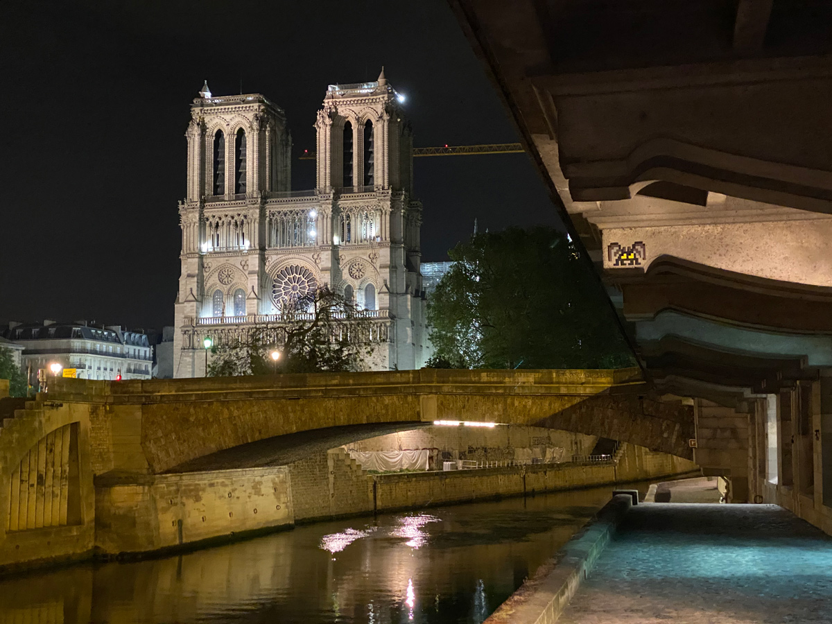 Invader - Background image