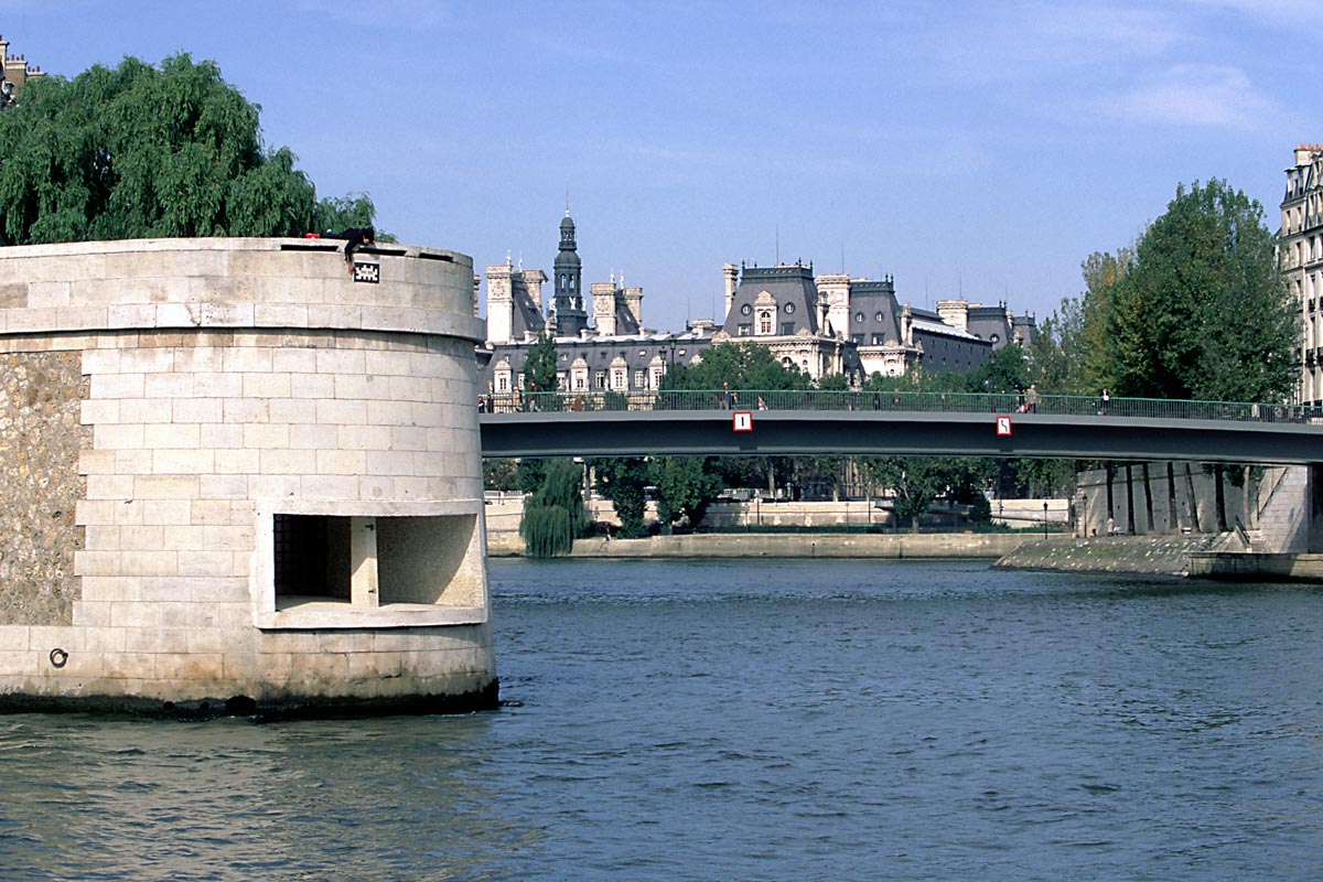 Invader - Background image