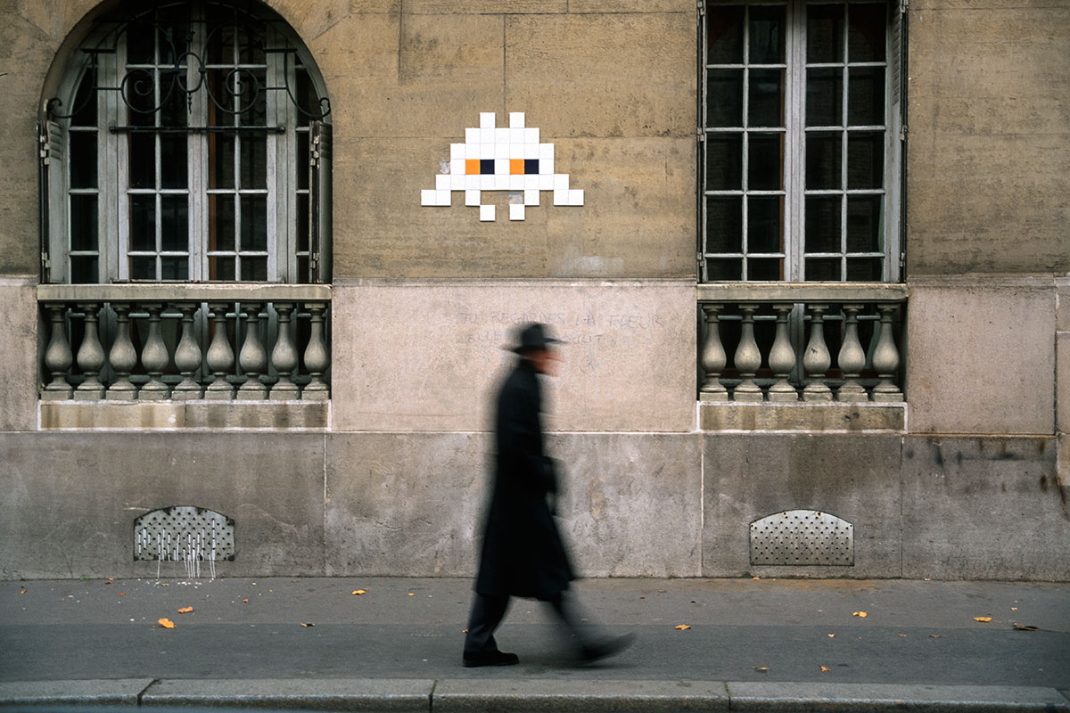 Invader - Background image