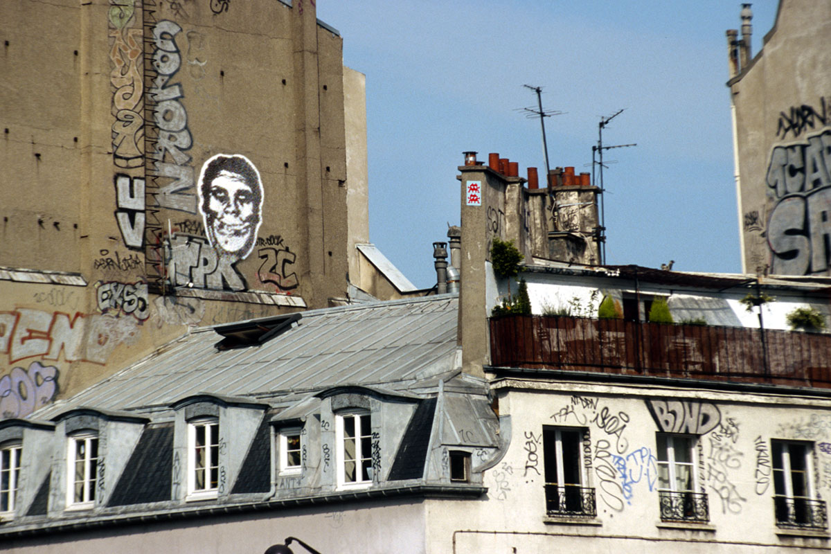 Invader - Background image