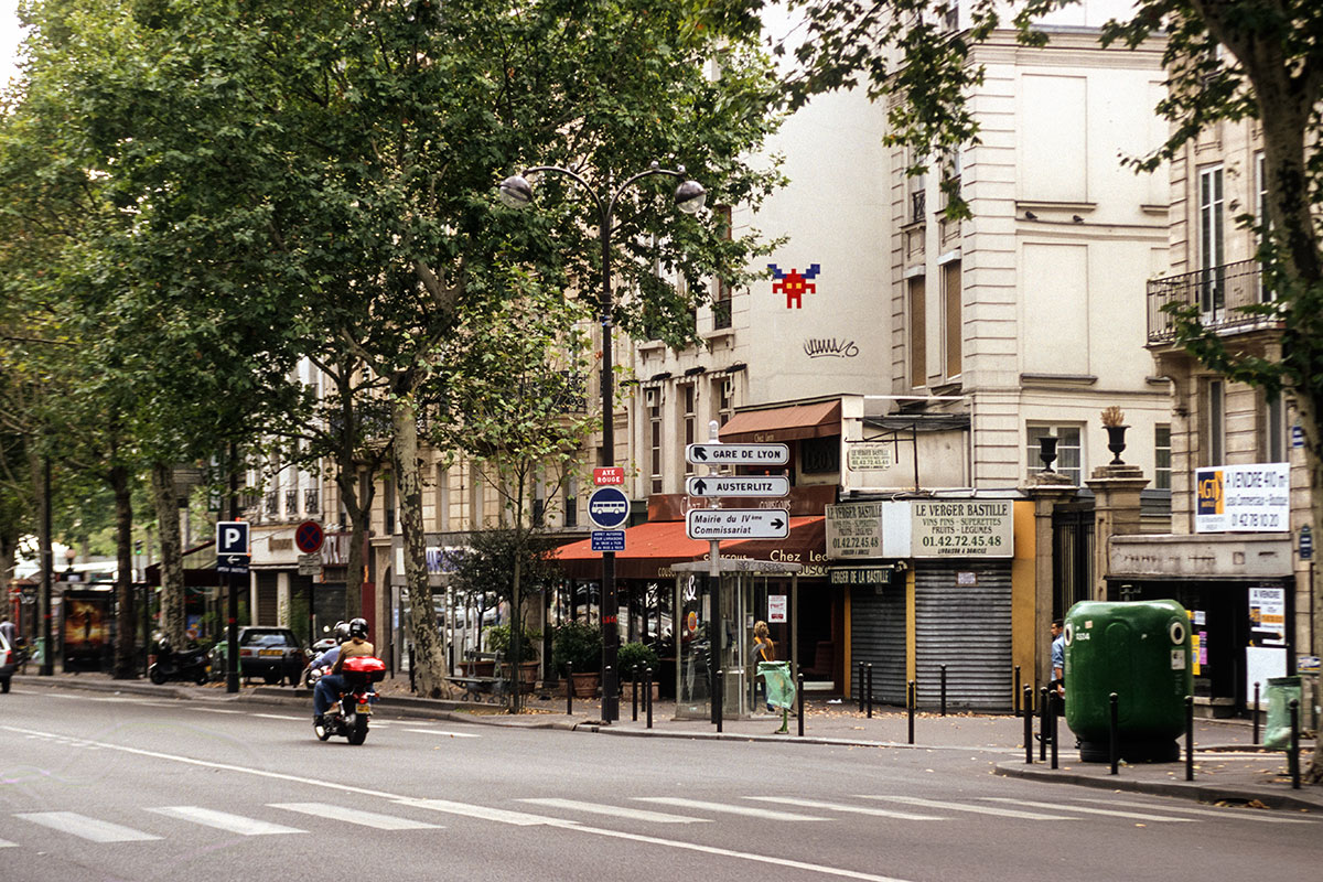 Invader - Background image