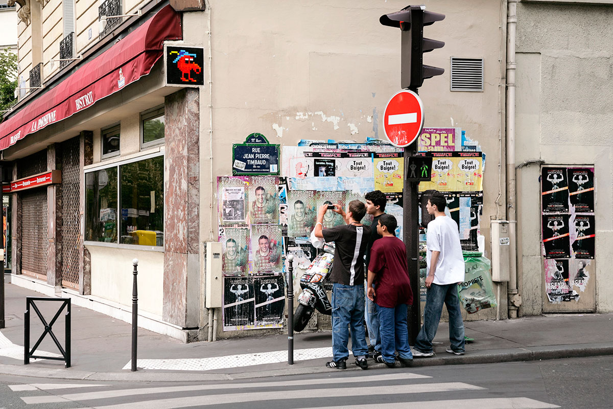 Invader - Background image