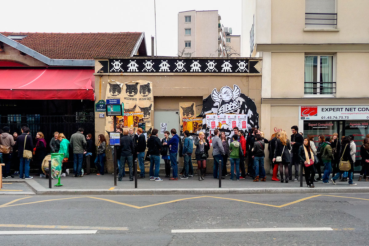 Invader - Background image