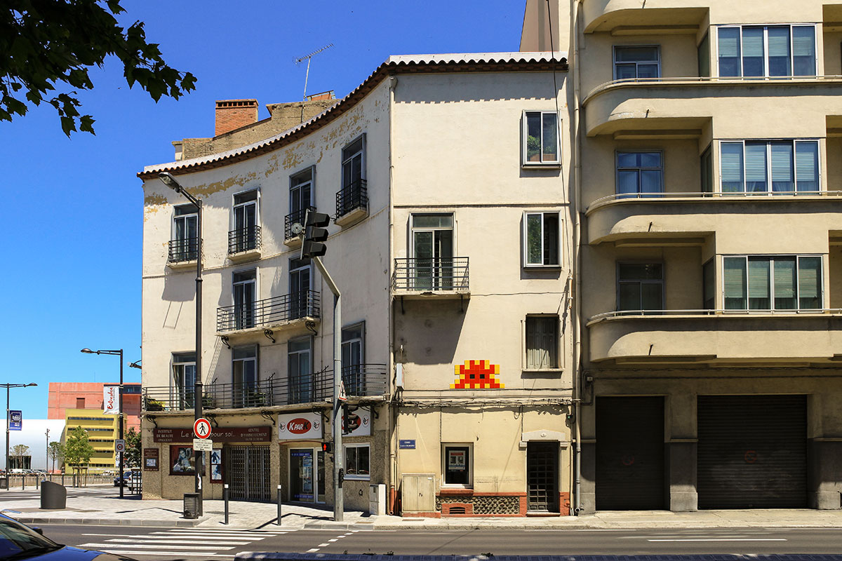 Invader - Background image