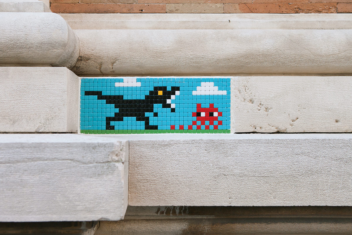 Invader - Background image